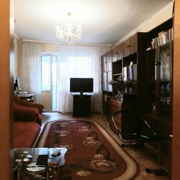 Фото Продам 4к кв. Героев Сталинграда 13