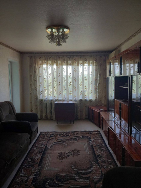 Фото Сдается 2 комнаты в 3-х комнатной квартире, кв. Пролетариата Донбасса