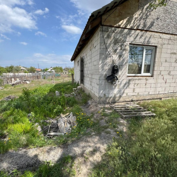 Фото Продам дом в Станице Луганской (кв. Молодежный)