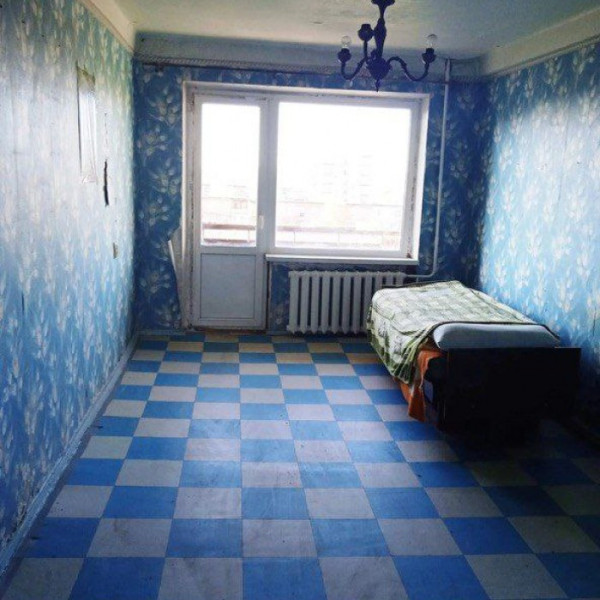 Продам 3х комнатную квартиру в г Алчевск по ул Ленина