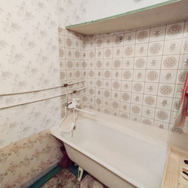 Фото Продам 1- ю квартиру на кв. Ватутина 4/5 эт