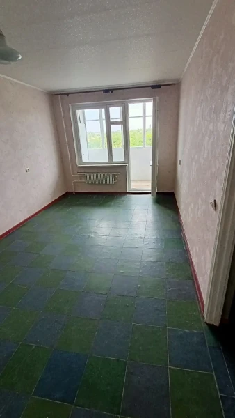 Продаётся 1-комнатная квартира в городе Стаханов. ул. 60 лет Октября, д. 13