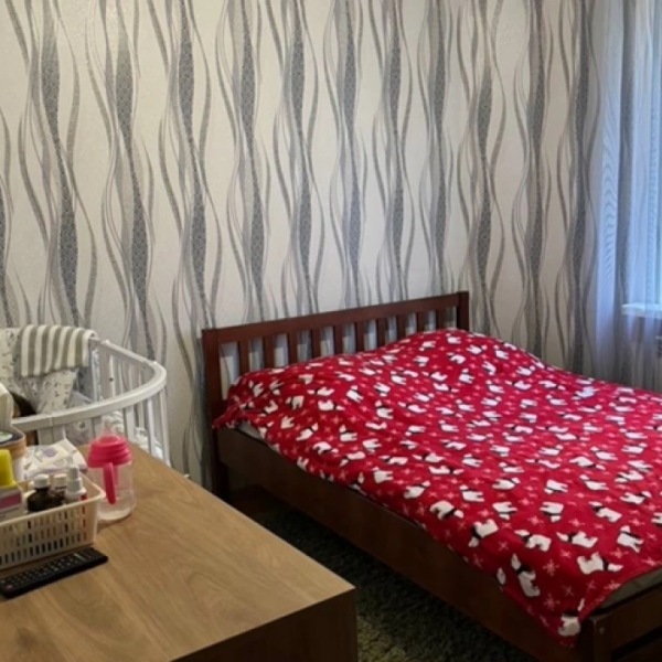 Фото Продам 4-х комнатную квартиру, г. Луганск, кв. Степной