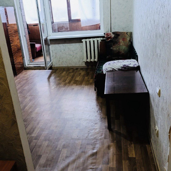 Фото Продам большую однокомнатную квартиру, район Мед. городка