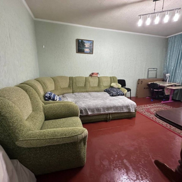 Фото Продам 2-х комнатную квартиру на кв. Ленинского комсомола 9/9