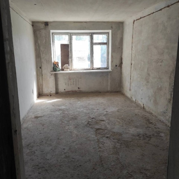 Продам 3-х комнатную квартиру в районе парка Горького