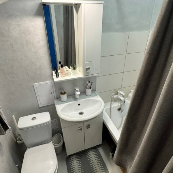 Фото Продам 2 х комнатную квартиру квартал Ватутина