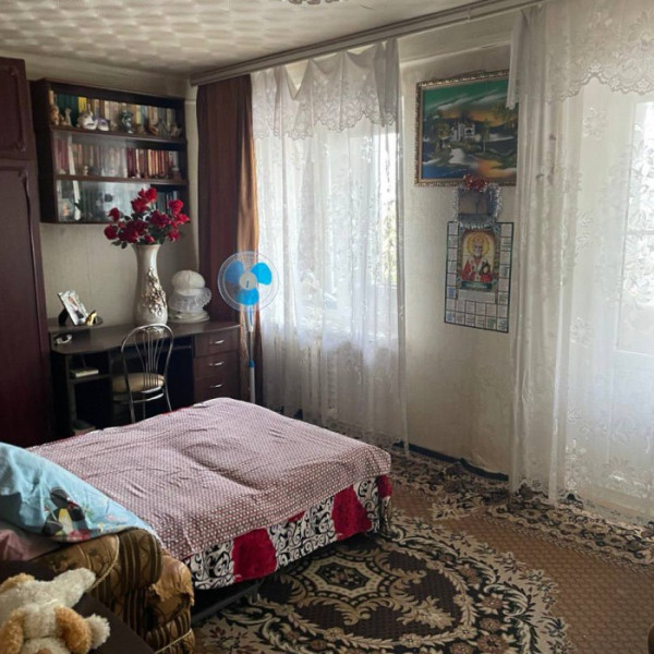 Фото Продам 2-х комнатную квартиру улучшенной планировки по ул. Суходольская