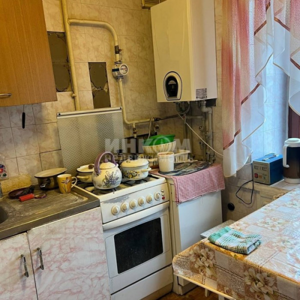 Продам 4к квартиру в центре города 3/9эт