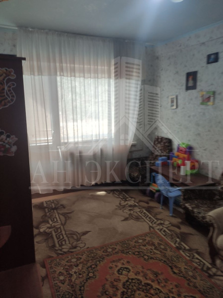 Фото СДАМ 1-КОМНАТНУЮ КВАРТИРУ НА ДЛИТЕЛЬНЫЙ СРОК (Алчевск, ул. Чапаева, 136)