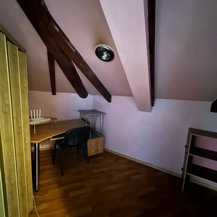 Фото Продам в самом центре 2-х комнатную квартиру площадь ВОВ, 2.