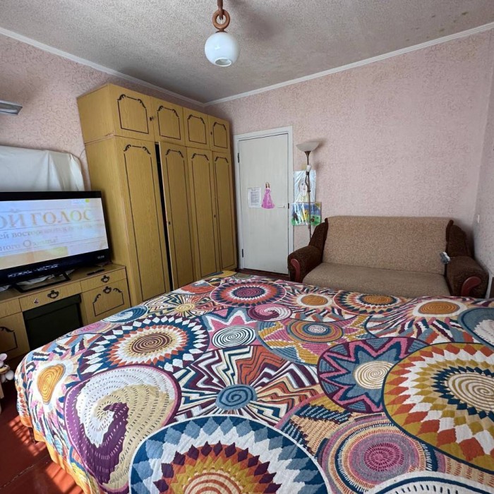 Фото Продам 2-х комнатную квартиру на кв. Ленинского комсомола 9/9