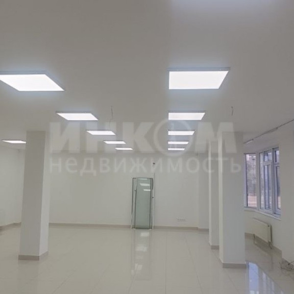 Фото Коммерция Оксфорд