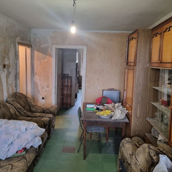 Фото Продам двухкомнатную квартиру на кв 50 летия Октября
