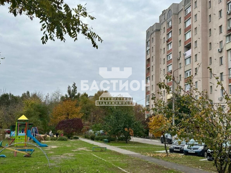 Фото 3-х комнатная квартира, улица Генерала Лашина, 185 ID:2071887