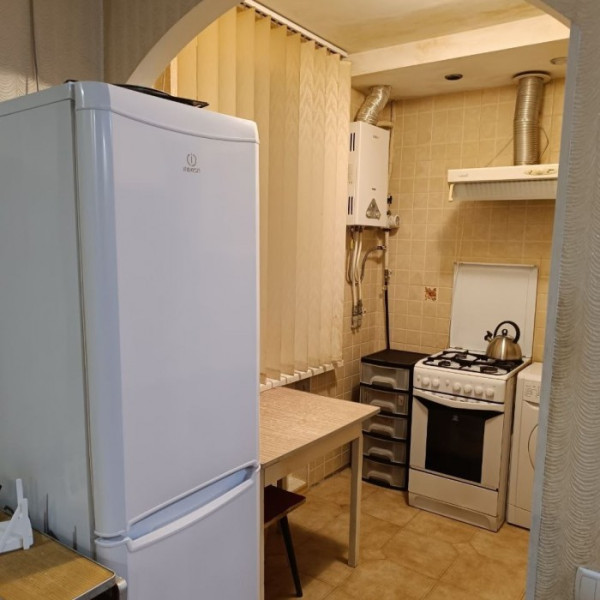 Продам 2-х комн квартиру в городе Луганск улица 2-я Краснознаменная