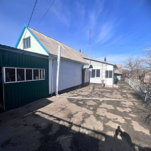Продам дом село Лиман за Металлистом, поворот на Райовку( 8-10 минут до Луганска).