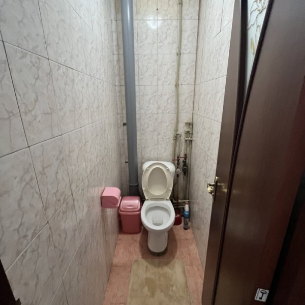 Фото Продам 2- к. квартиру (улучшенку), г. Луганск, кв. Волкова (р- н ЛЦСИ)