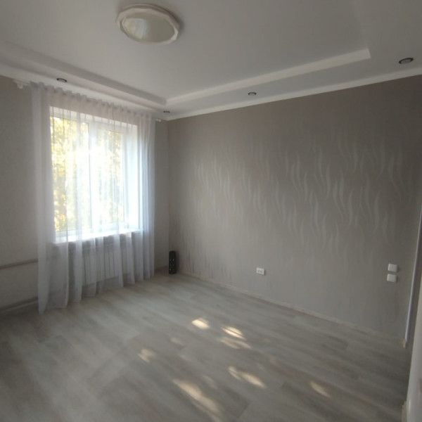 Фото № 6769 Продам 3х комн. квартиру в р-не ДК "Строителей"