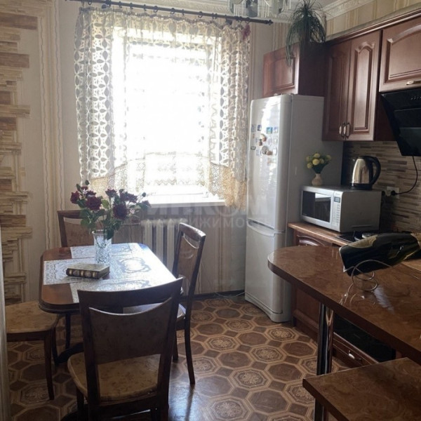 Фото Продам 3к кв. Южный 4Б