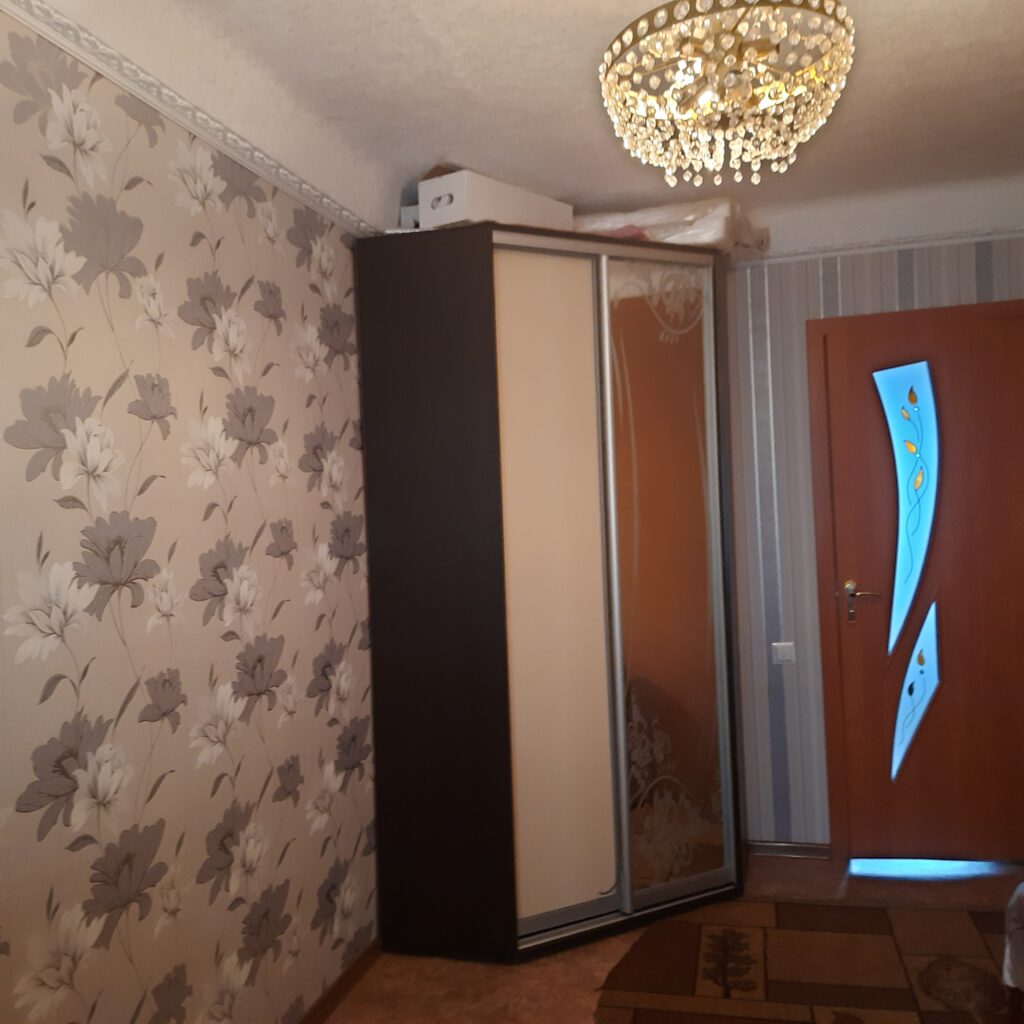 Фото №717 Продаётся 2 комн. кв-ра, ул. Гмыри, р-н супермаркета “Нижний парус”
