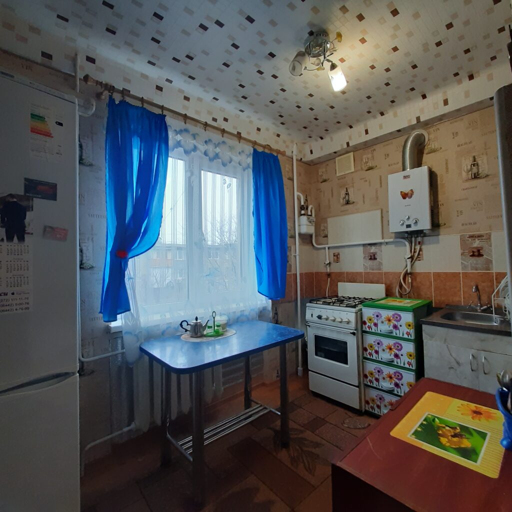 Фото №717 Продаётся 2 комн. кв-ра, ул. Гмыри, р-н супермаркета “Нижний парус”