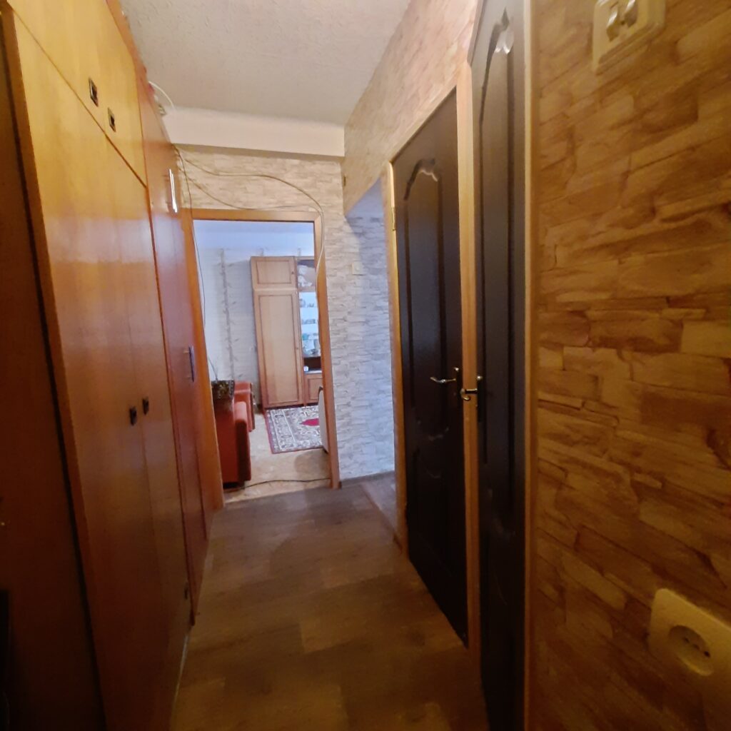 Фото №717 Продаётся 2 комн. кв-ра, ул. Гмыри, р-н супермаркета “Нижний парус”
