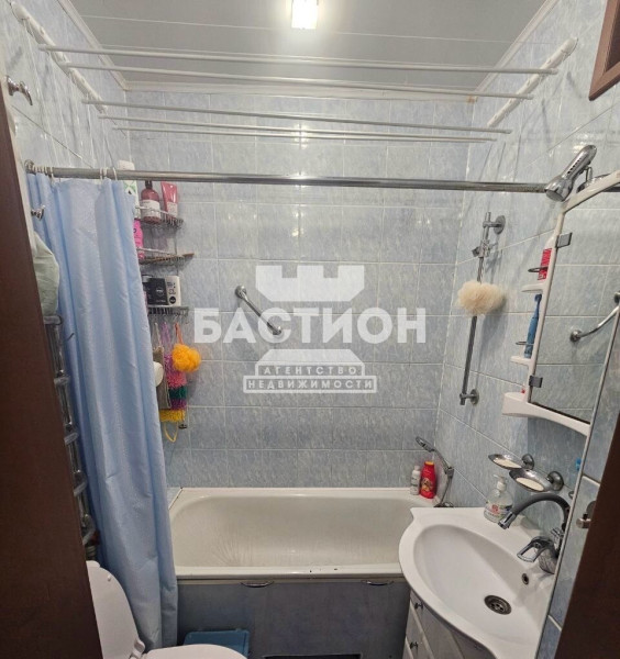 2-комнатная квартира, поселок городского типа Юбилейное, улица Котовского, 2 ID:2133016