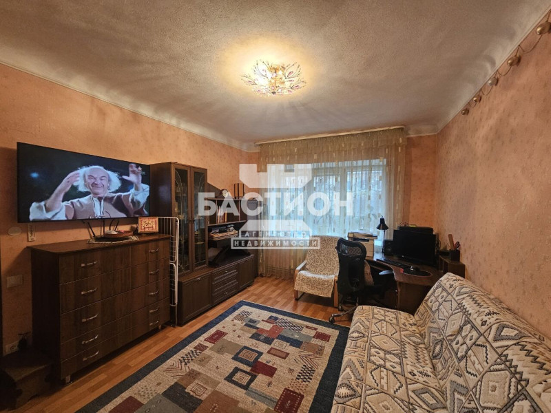 Фото 2-комнатная квартира, поселок городского типа Юбилейное, улица Котовского, 2 ID:2133016