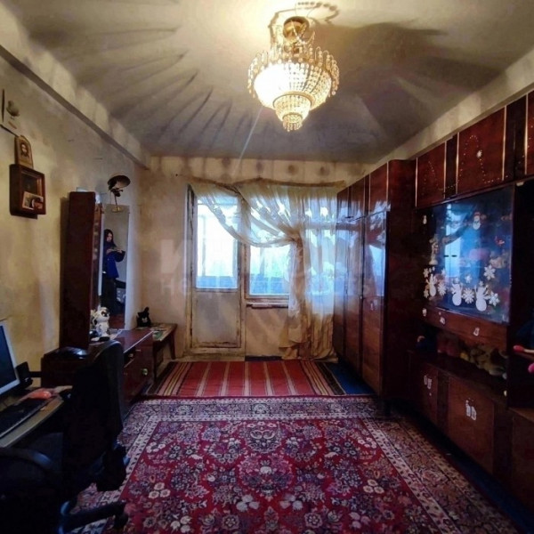 Фото Продам 2-х комн квартиру в г Луганск кв Ватутина