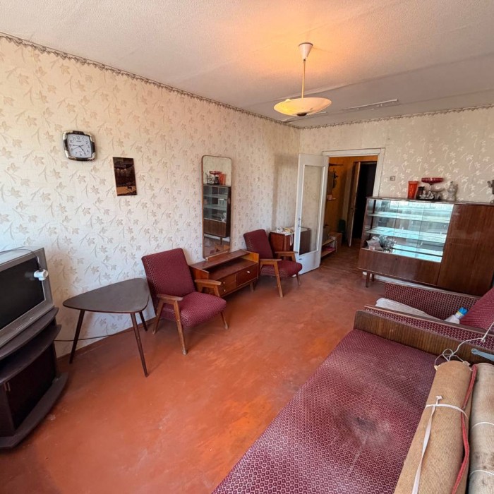 Фото Продам 2- к квартиру, в г. Луганск кв. 50 Лет Октября (р- н СМ Окей верхний).