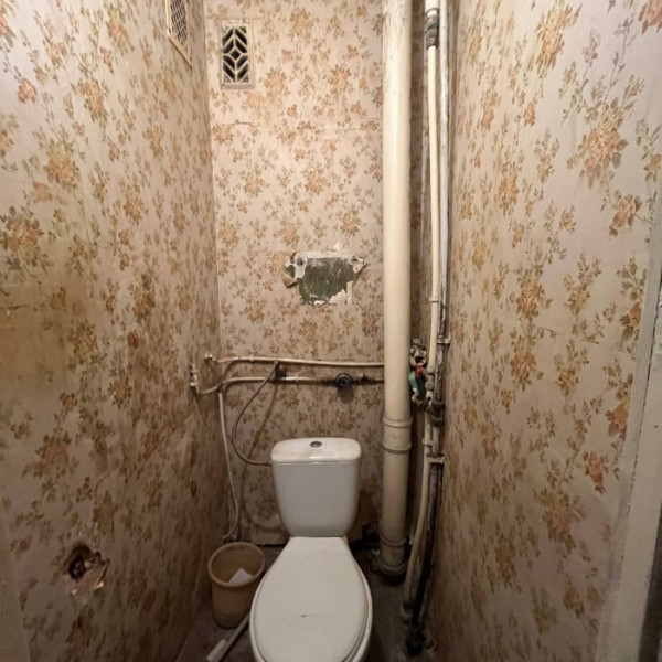 Фото Продам 3-кк на кв. Ленинского комсомола. 2 этаж 9-го дома.