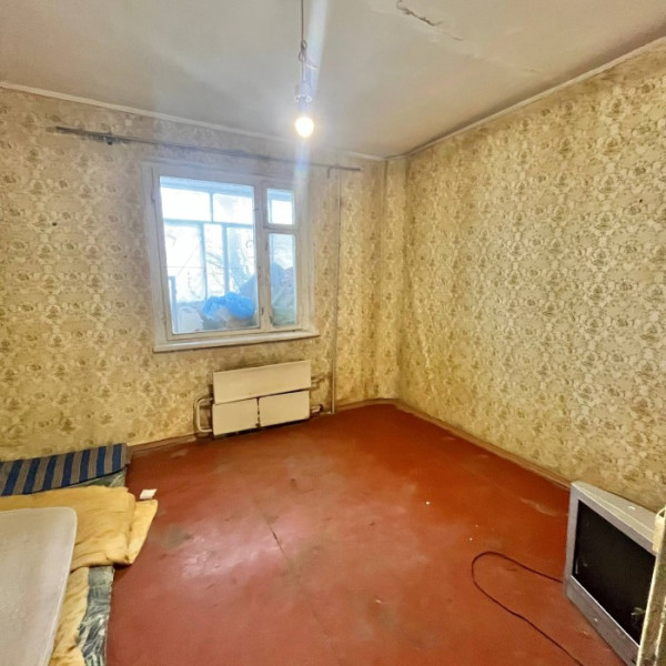 Фото Продам 3-кк на кв. Ленинского комсомола. 2 этаж 9-го дома.