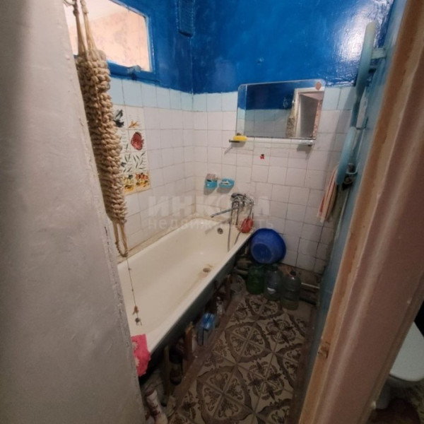 Фото продам 2к кв. Ватутина с А. О.