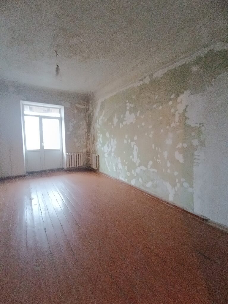 Фото № 1022 Продается крупногабаритная 1к квартира по ул. Кирова