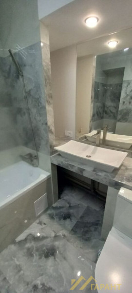 Фото 3-к квартира р-н Танка г.Алчевск#1436