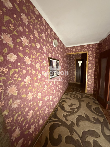 Фото 3-х комнатная квартира, квартал Мирный, 13 б, ID:1966685