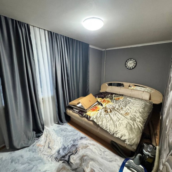 Фото Продам 2-х комнатную квартиру в центре г. Луганска, ул. Коммунальная