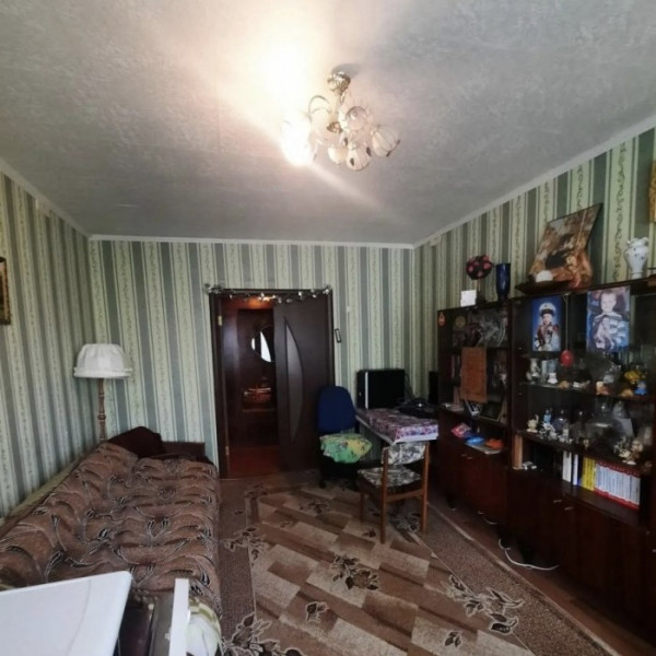 Фото Продам 3к квартиру на кв. Ольховский 3/9эт