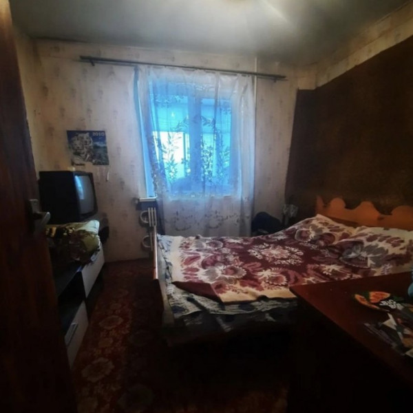 Фото Продам 3к квартиру на кв. Ольховский 3/9эт
