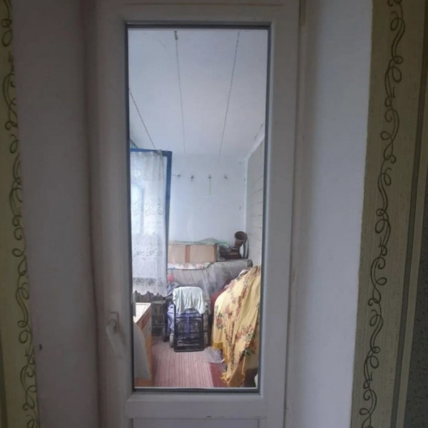 Фото Продам 3к квартиру на кв. Ольховский 3/9эт