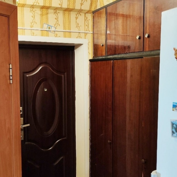 Фото № 6879 Продам 2х комн. квартиру в р-не Стоматологии