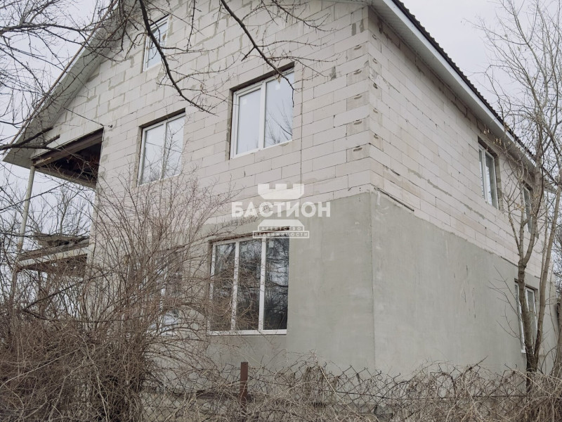 Фото Дом, Россия муниципальный округ Станично Луганское , улица Железнодорожная ID:2093956
