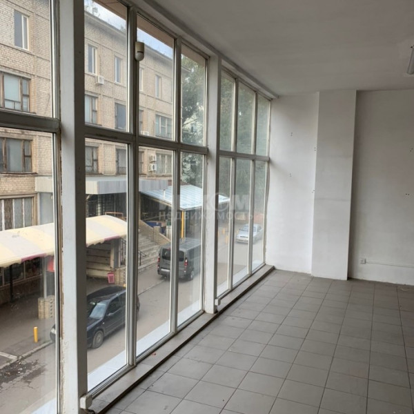 Фото Продам Нежилое помещение 3х этажный 140м2 Центр Города