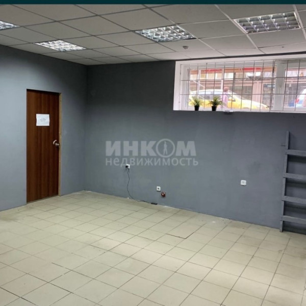 Фото Продам Нежилое помещение 3х этажный 140м2 Центр Города