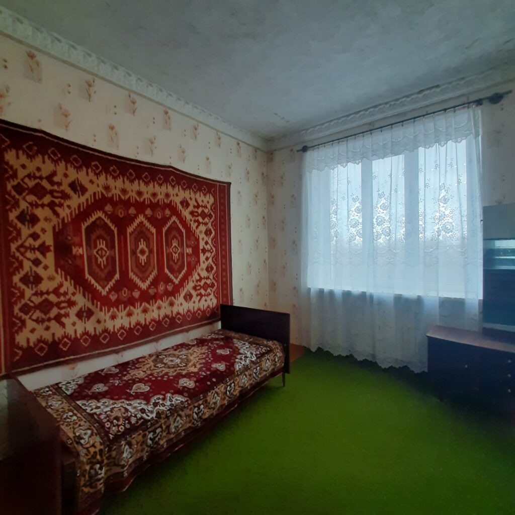 Фото №973 Продаётся 3 комн. ”Сталинка”, ул. Белинского, р-н кинотеатра “МИР”