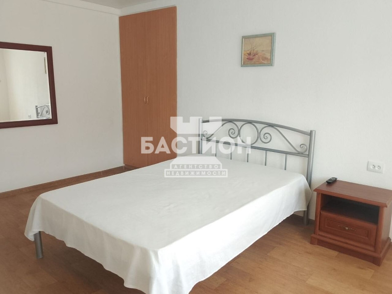 1 комнатная квартира, ул. Ленинградская 60, ID: 2162464