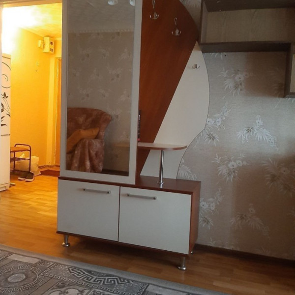 Фото Продам 2-х комнатную квартиру на ул. Херсонская 5/5 эт.