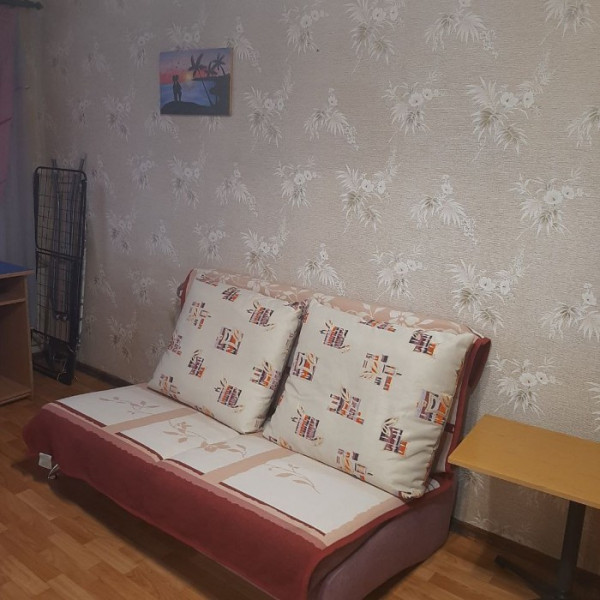 Фото Продам 2-х комнатную квартиру на ул. Херсонская 5/5 эт.