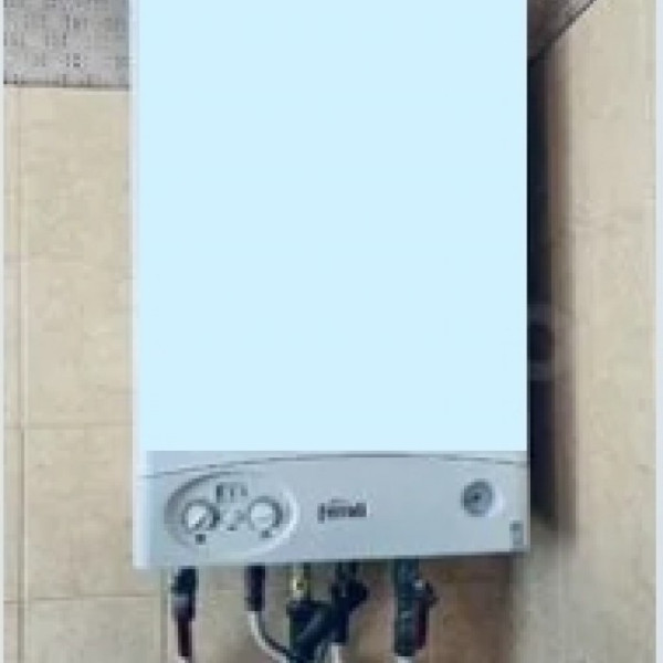 Фото № 7148 Продам 2х комн. квартиру в р-не маг. "Айсберг"